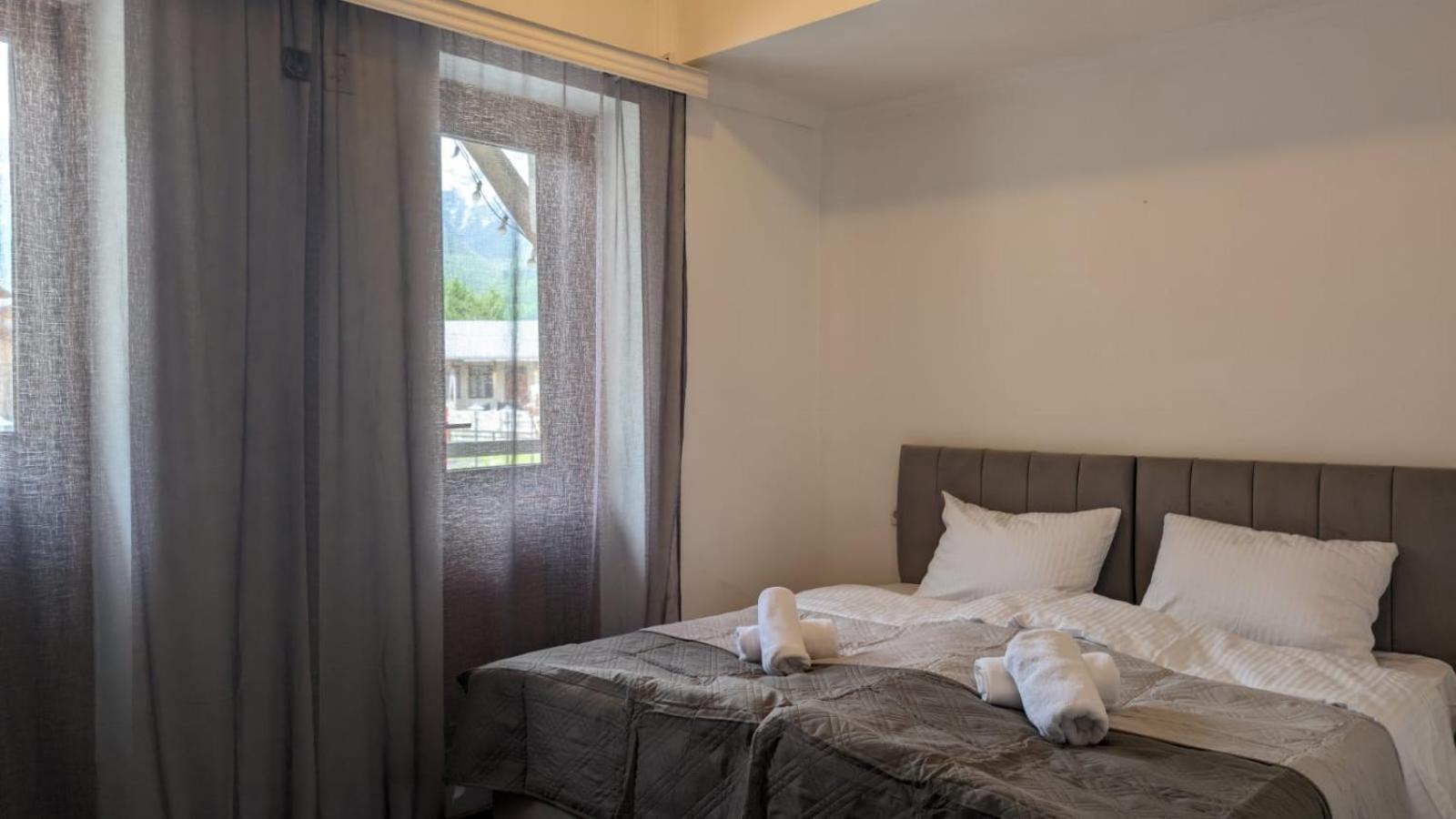 Shara Hotel Mestia Eksteriør billede